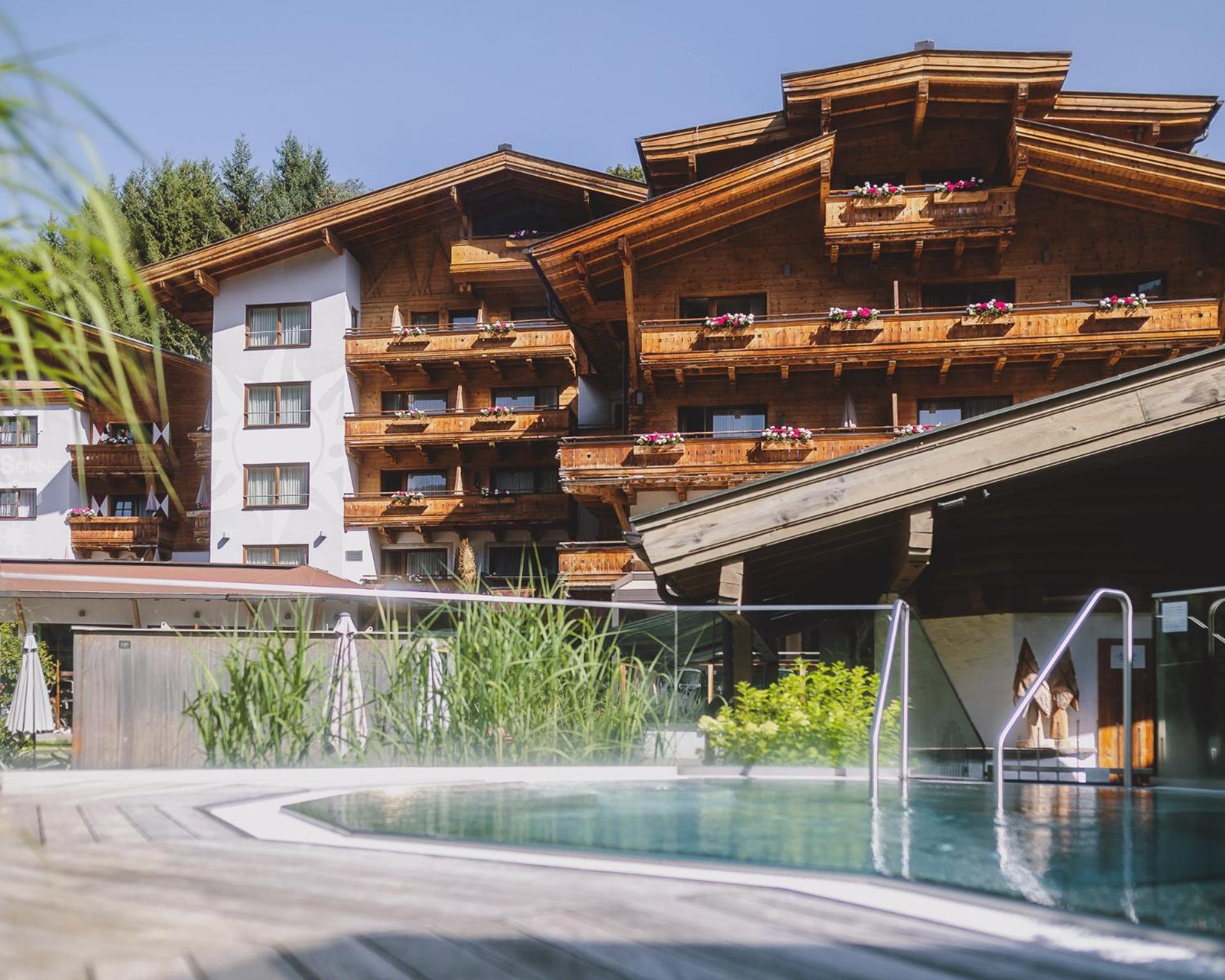 Hotel Die Sonne Saalbach-Hinterglemm Exterior photo